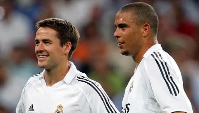 前锋A与后 前锋A与后