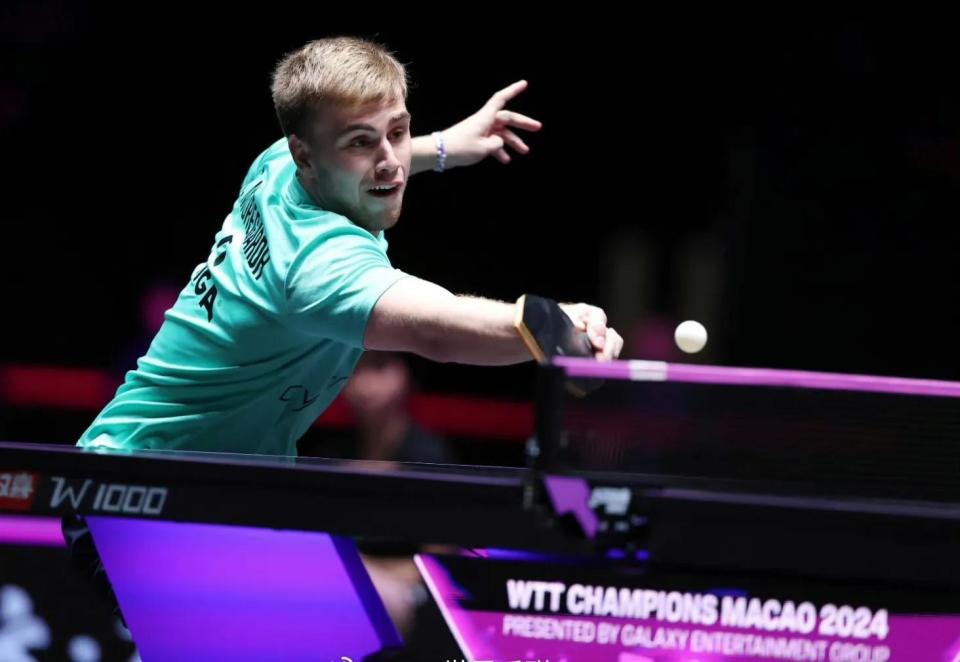 士的关注 士的关注