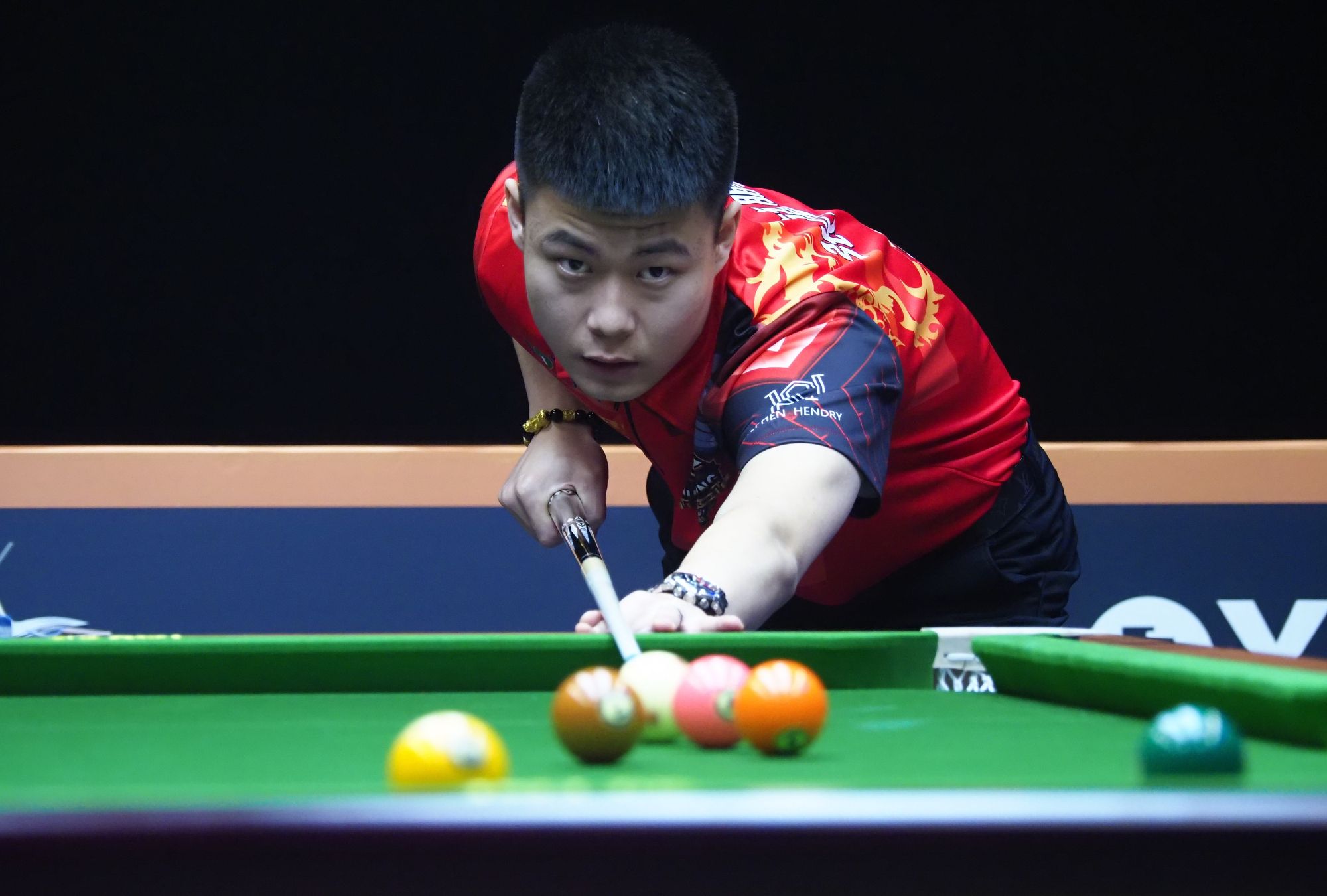 面对来自对 面对来自对