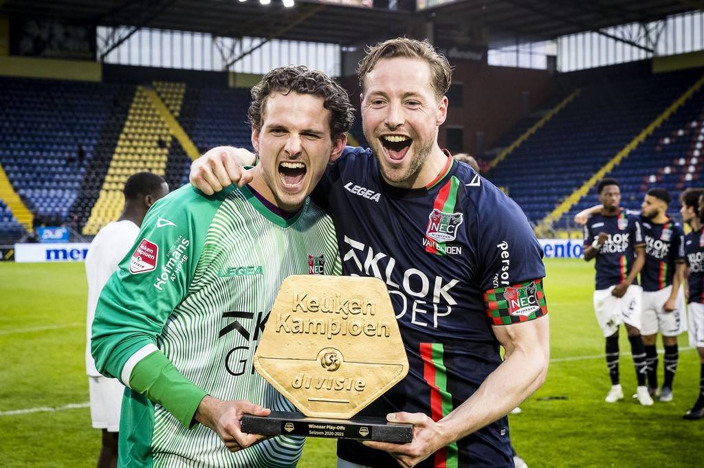 弯道超车 弯道超车