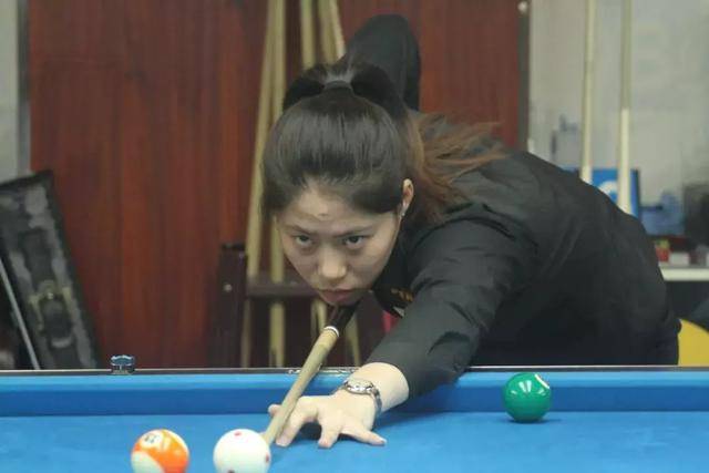 从银幕跨步 从银幕跨步